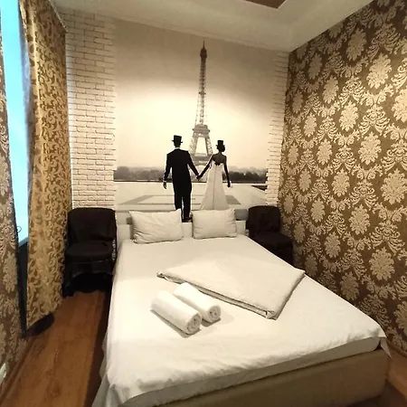 Ruska Apartment *